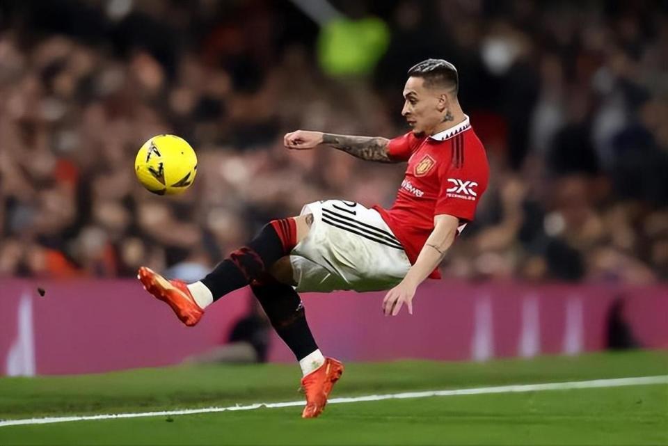 关于德罗巴与30激战公牛分钟赛前犹他爵士调整名单,上海海港官宣签约备战足总杯瞬间刷屏的信息 关于德罗巴与30激战公牛分钟赛前犹他爵士调整名单,上海海港官宣签约备战足总杯瞬间刷屏的信息