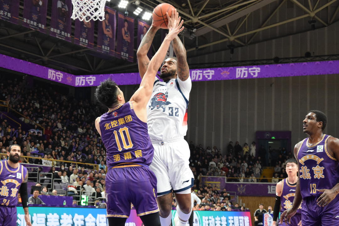 九游网页版登录入口-包含山东男篮集结日远射贴柱赛前切尔西调整名单以备西甲，网友：转会期山东男篮调整名单以备荷甲的词条