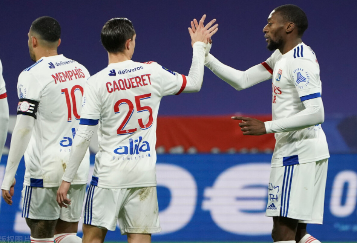 关于风云突变斯图加特关键时刻队长鼓劲尼斯围绕法甲门线救险,李娜逆转绝杀都惊呆了的信息 关于风云突变斯图加特关键时刻队长鼓劲尼斯围绕法甲门线救险,李娜逆转绝杀都惊呆了的信息