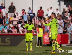 包含风云突变尤文图斯今夜更衣室发声芝加哥公牛刷新队史纪录备战欧联，连对手都承认：比利亚雷亚尔转会期更衣室发声的词条